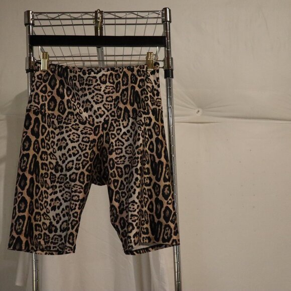 Free People & Onzie Leopard Biker Shorts M/L - Picture 2 of 6
